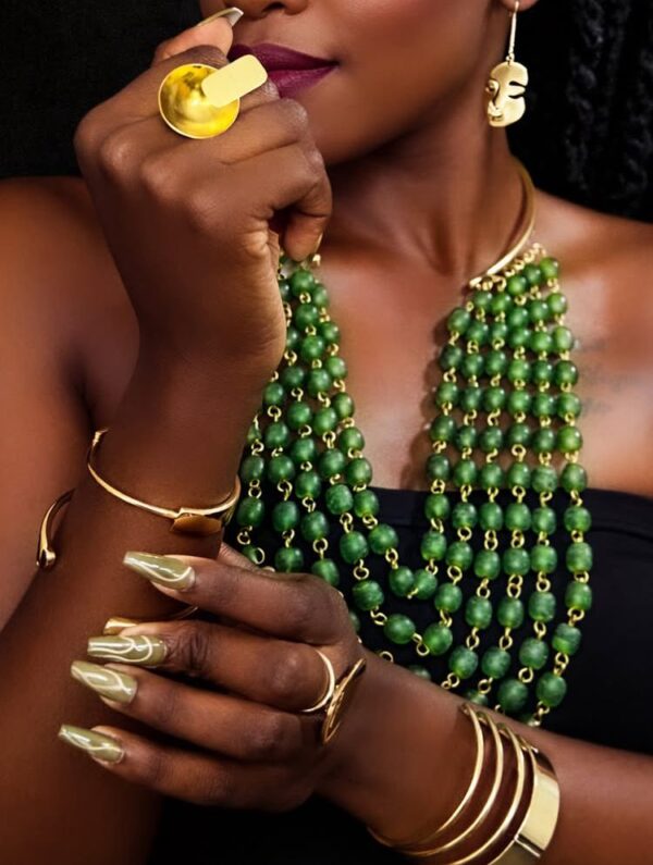 Green Glass Neckpiece NGML049