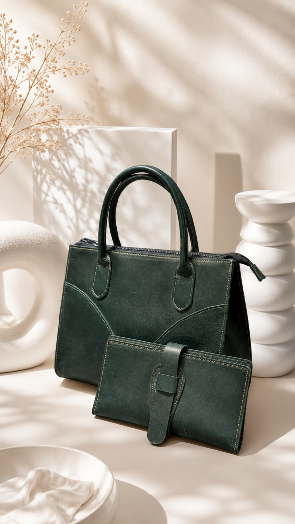 322ED621-A702-4B21-8D8F-EC22077DC6C2 Green Medium Leather Totebag