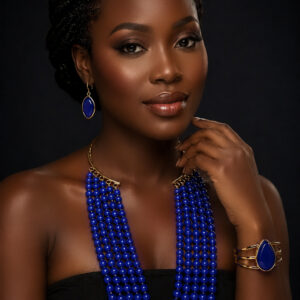 BLUE GLASS CHOKER SET