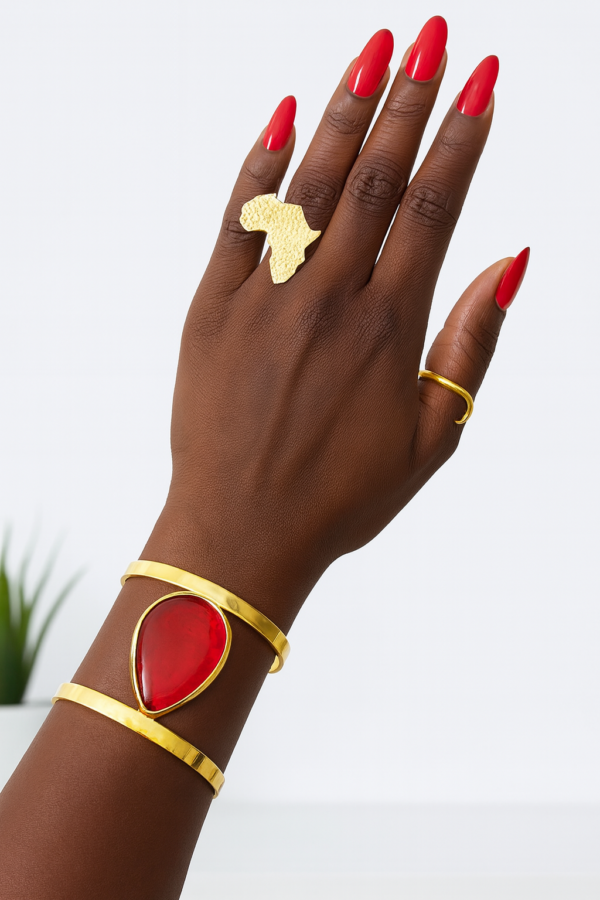 RED GLASS BRACELET SET