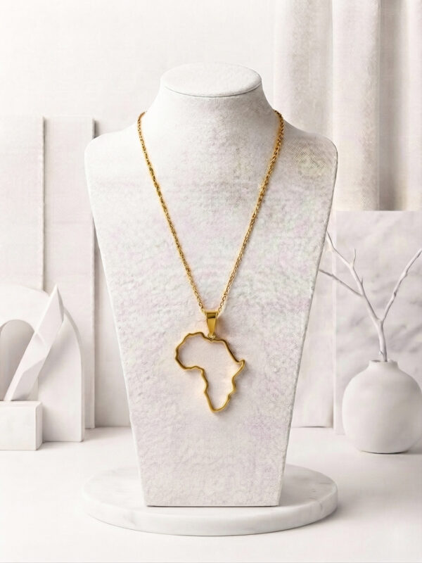3D492E97-E456-4FB6-BCEC-5414D41C0A59 HOLLOW AFRICA PENDANT