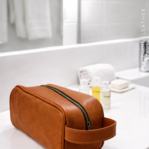 CHESTNUT LEATHER WASHBAG